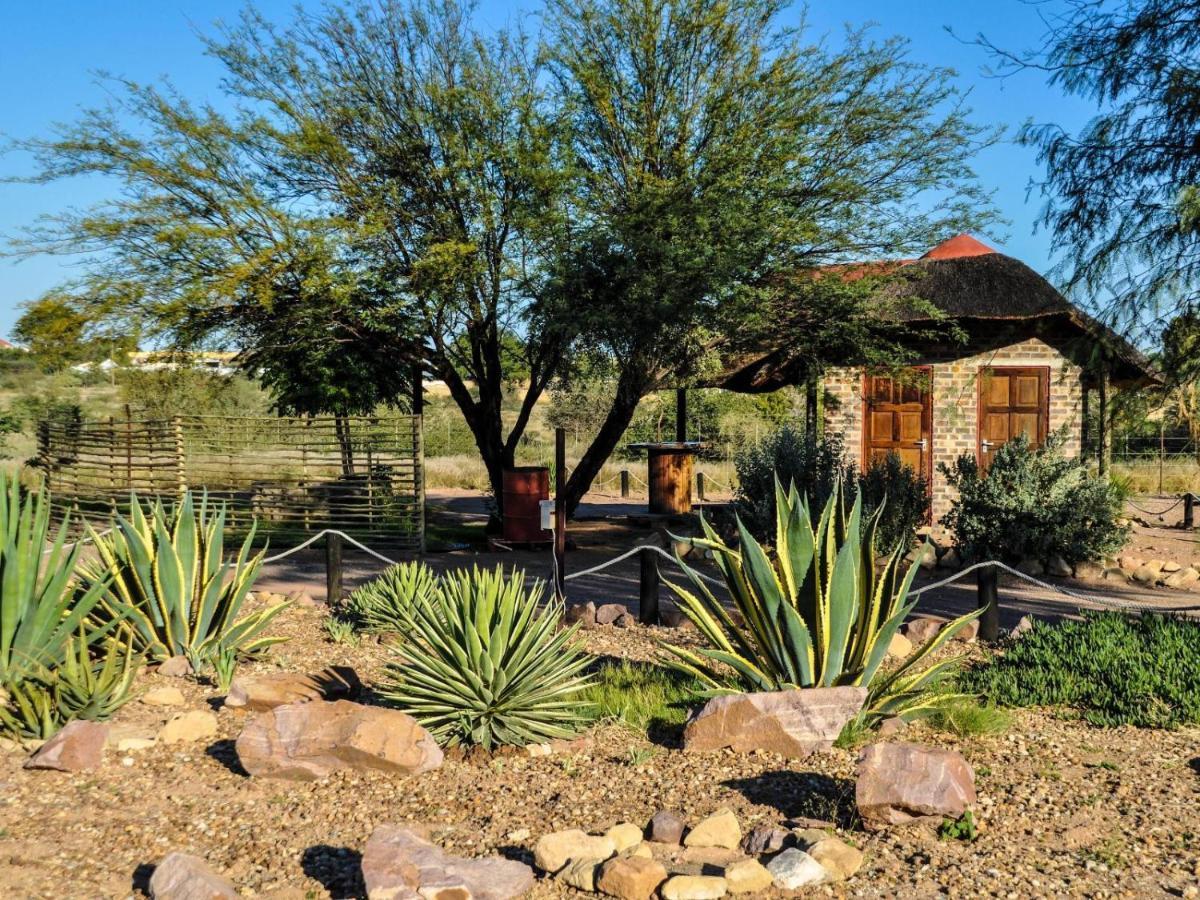 Die Dam - Transkalahari End Resort Gobabis Extérieur photo